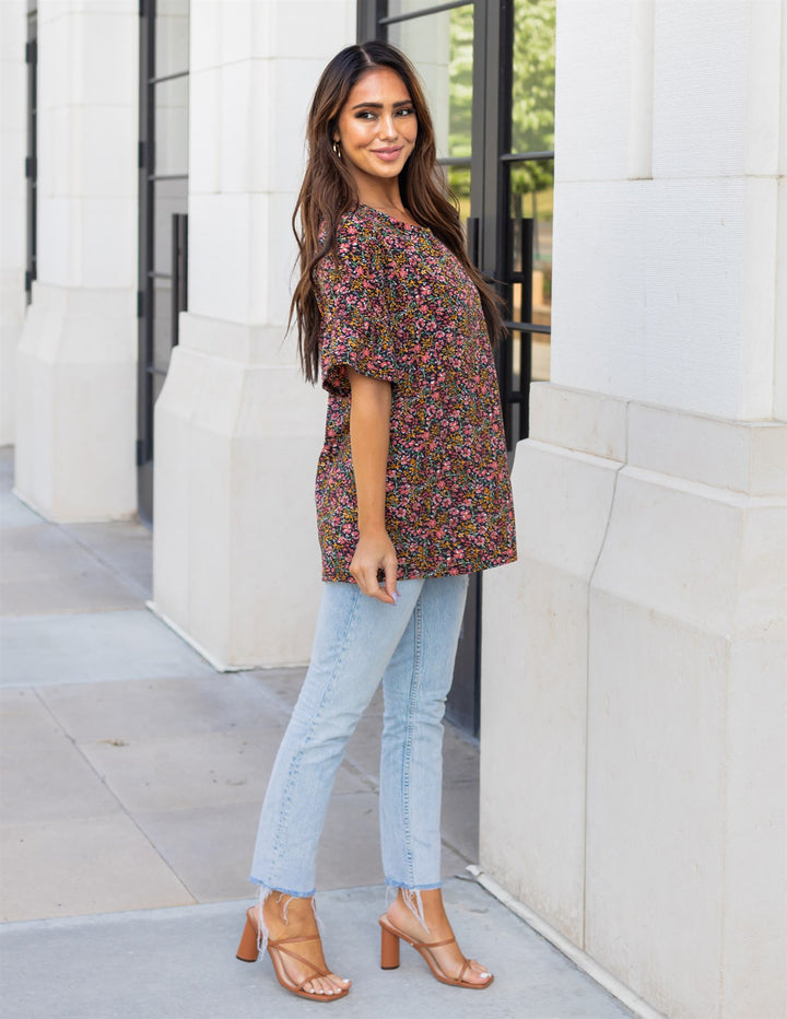 Feminine Floral Flare Sleeve Top