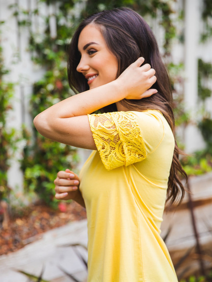 Ali Lace Sleeve Top