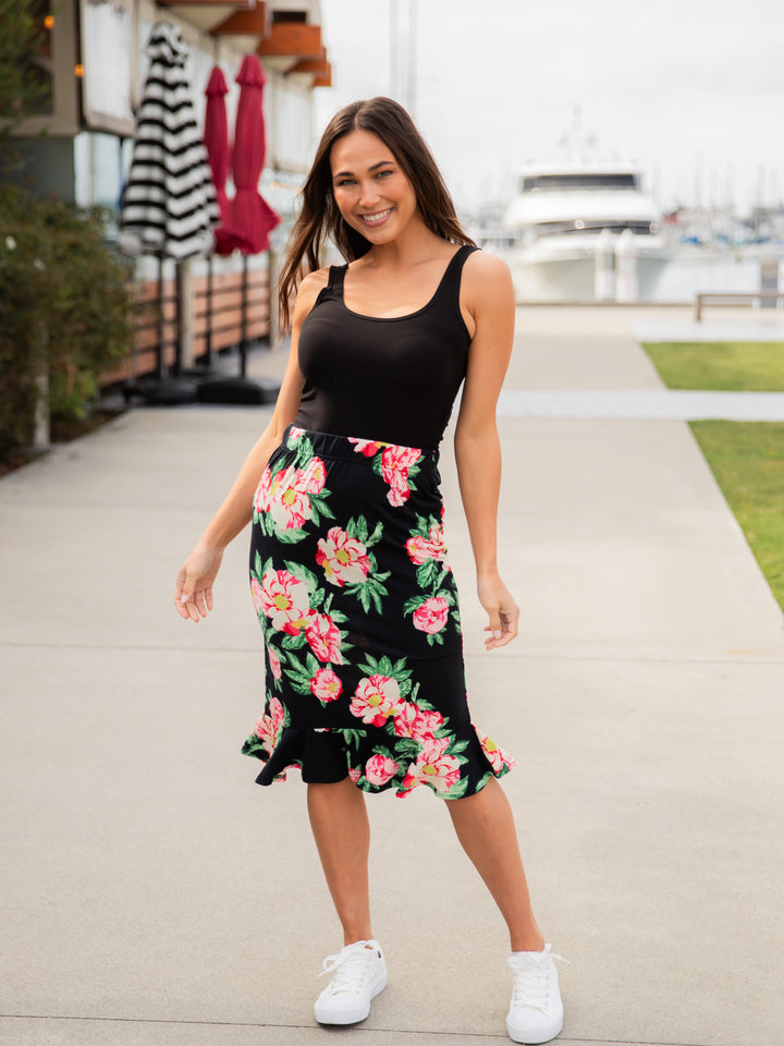 Patterned Ruffle Hem Pencil Skirt