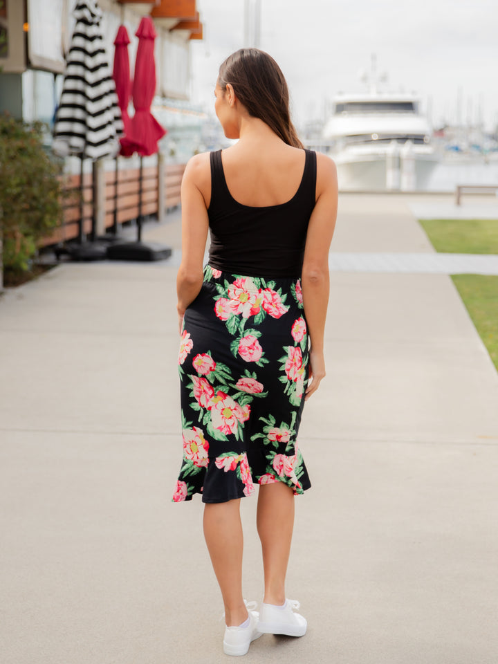 Patterned Ruffle Hem Pencil Skirt