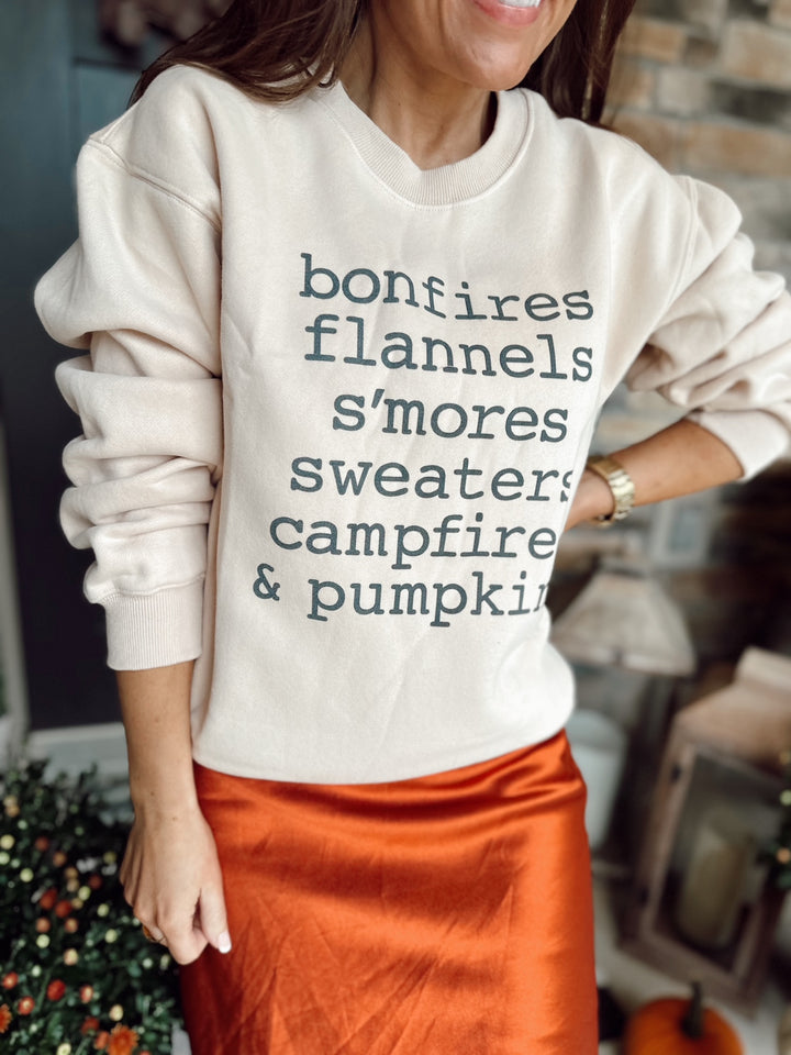 Fall Things - Graphic Sweatshirt @Savvyskirtgirl