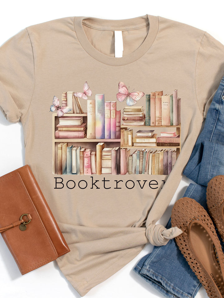 Booktrovert Graphic Tee