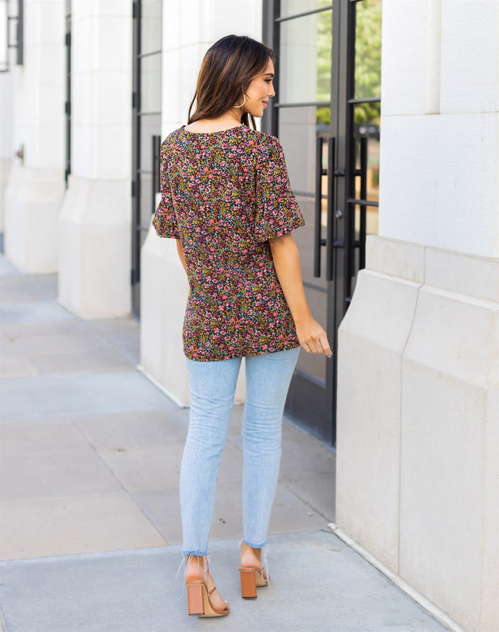 Feminine Floral Flare Sleeve Top
