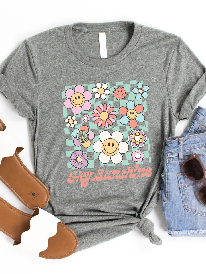 Hey Sunshine Checker Daisy Graphic Tee
