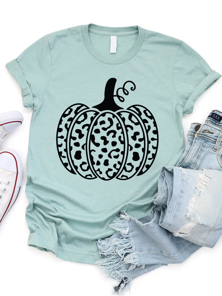 Cheetah Outline Pumpkin Graphic Tee