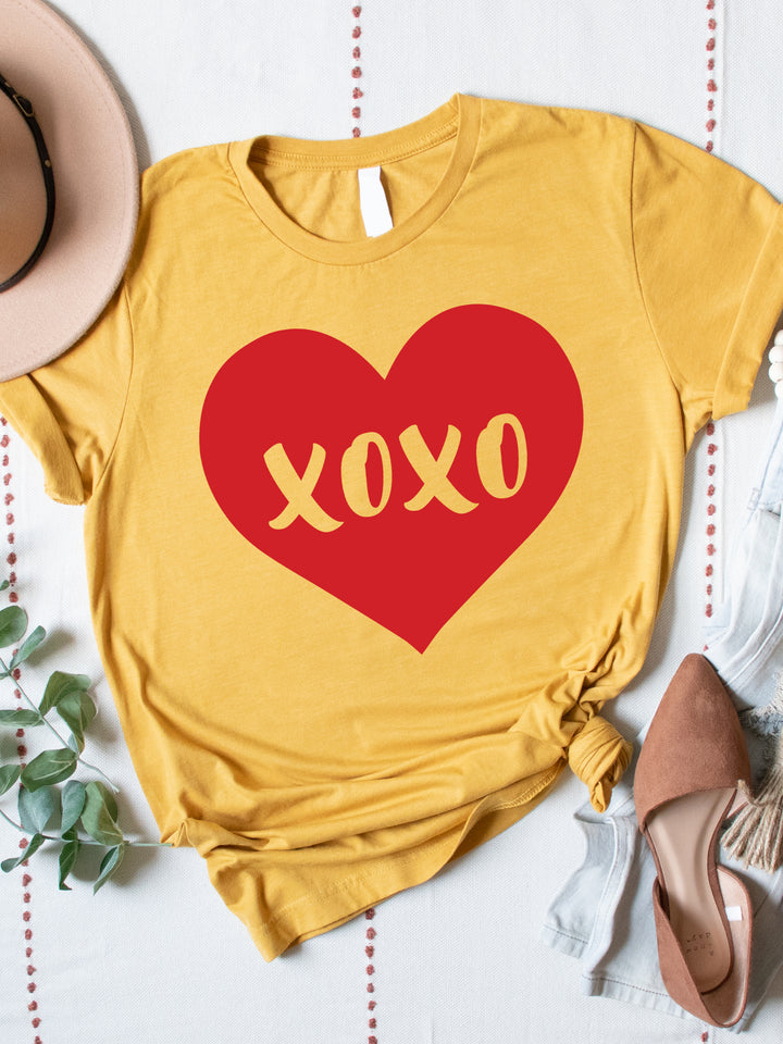 Red Heart XOXO Graphic Tee