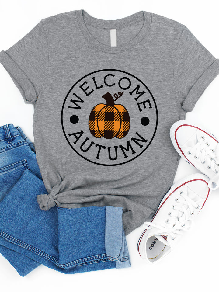 Welcome Autumn Checkered Pumpkin Graphic Tee