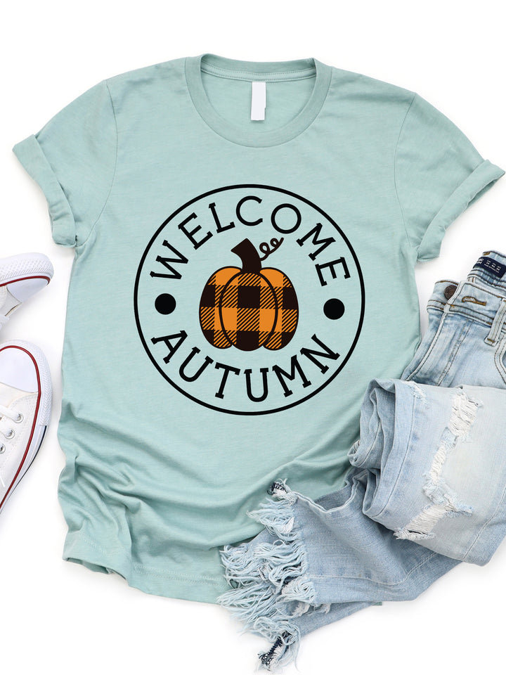 Welcome Autumn Checkered Pumpkin Graphic Tee