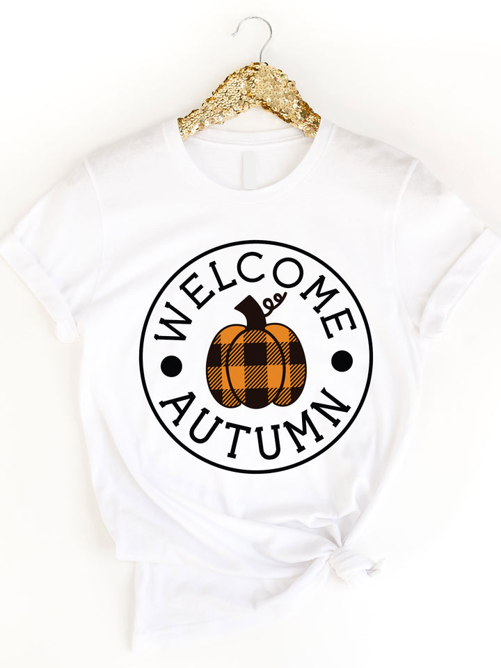 Welcome Autumn Checkered Pumpkin Graphic Tee