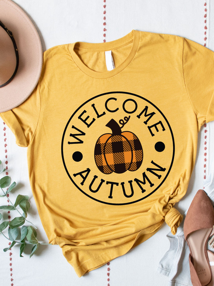 Welcome Autumn Checkered Pumpkin Graphic Tee