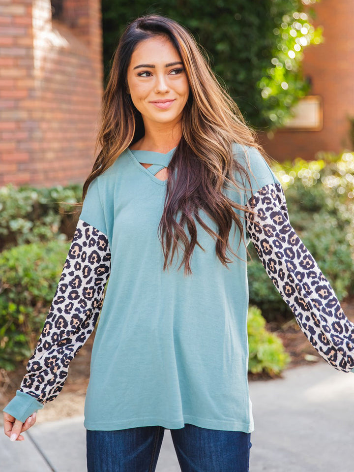 Criss Cross Detail Lyric Top