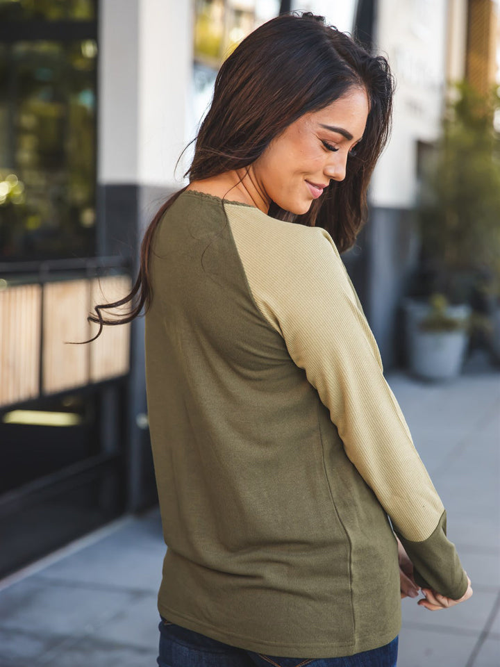 Contrast Sleeve Button Knox Top