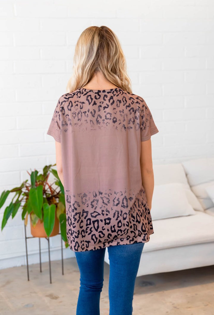 Short Sleeve Ombre Cheetah Print Top