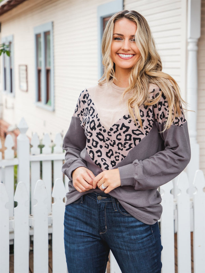 Chevron Detail Donna Top