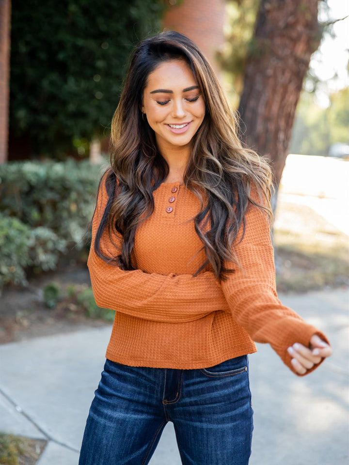 Cropped Button Birdie Top