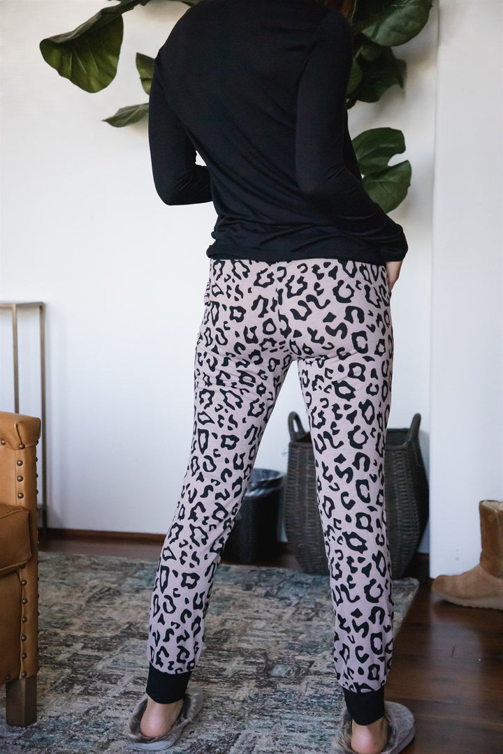 The Moe Animal Jogger