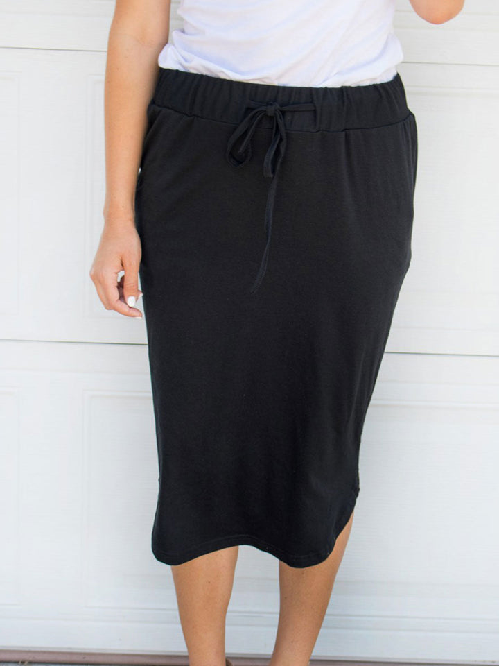 Tie Waist Laidback Midi Skirt