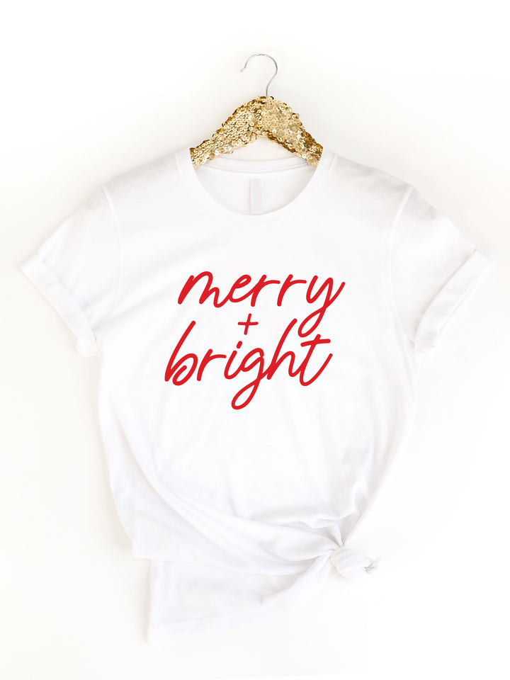 Merry + Bright Graphic Tee - @savvyskirtgirl