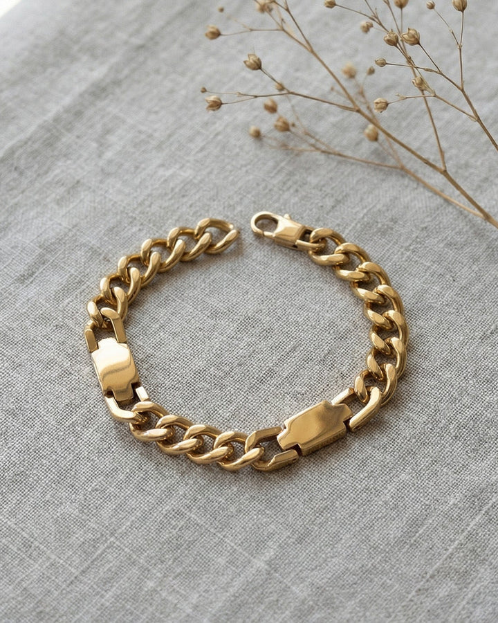 Chunky Link Statement Bracelet