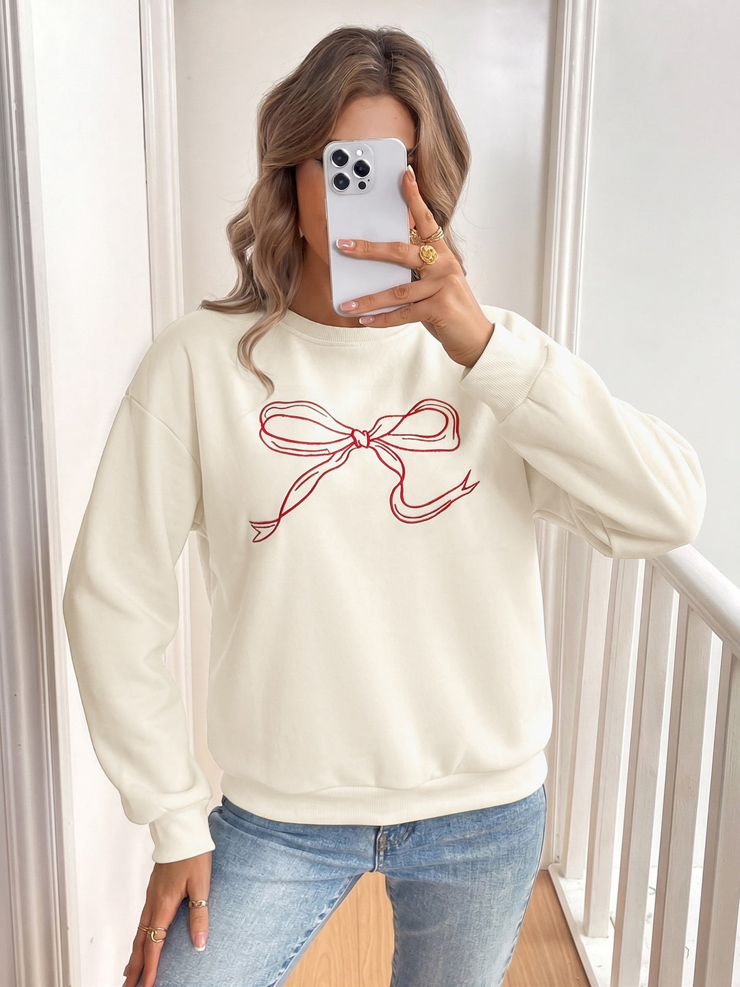 Embroidered Bow Crewneck Sweatshirt