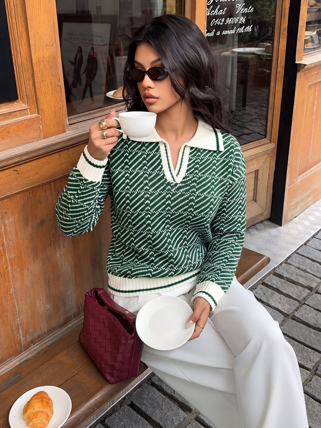 Contrast Collar Textured Knit Sweater