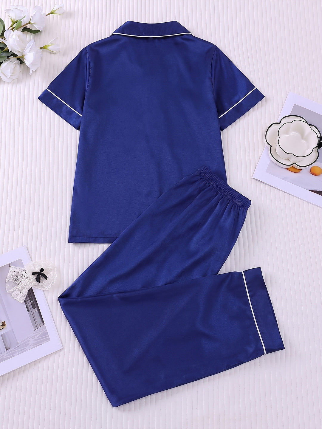Smooth Fabric Contrast Piping Women's Pajama Set