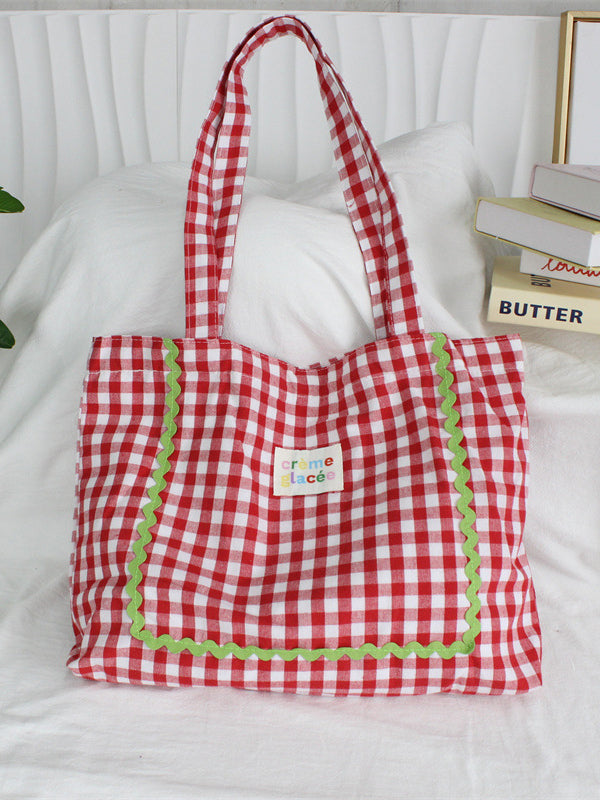 Scalloped Gingham Tote Bag