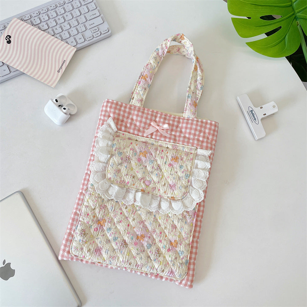Character Print Lace Pocket Quilted Tote Bag