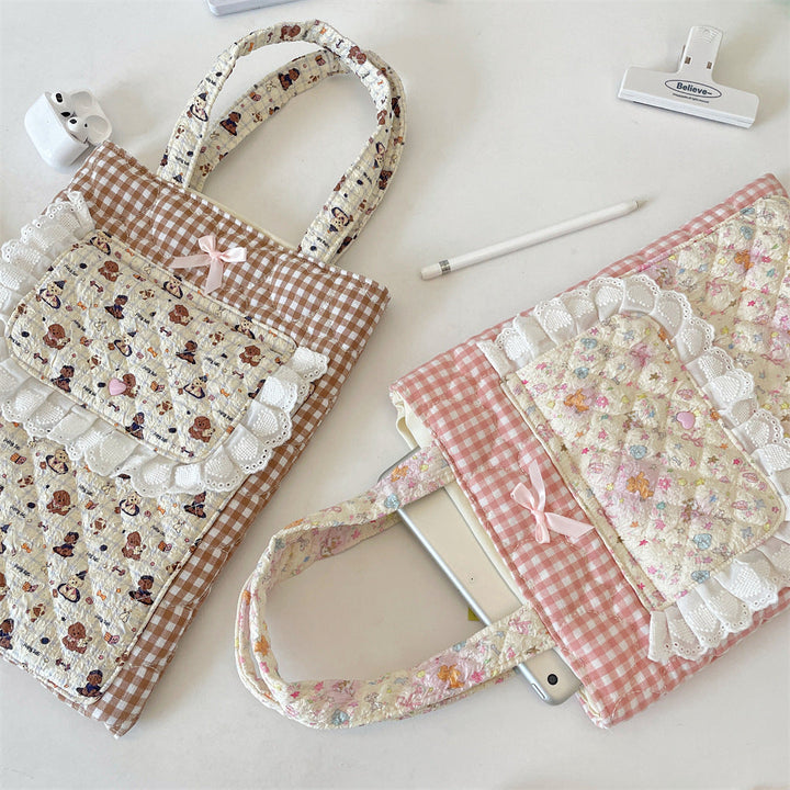 Character Print Lace Pocket Quilted Tote Bag