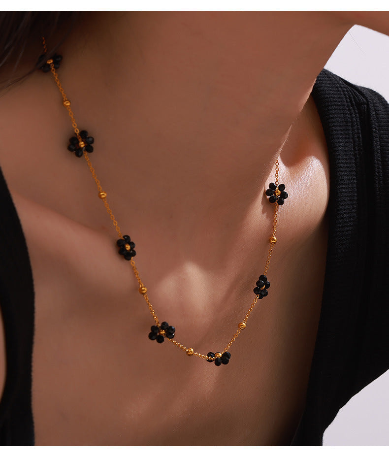 Black Flower Beaded Necklace