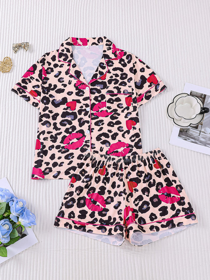 Leopard & Lips Print Women's Pajama Shorts Set