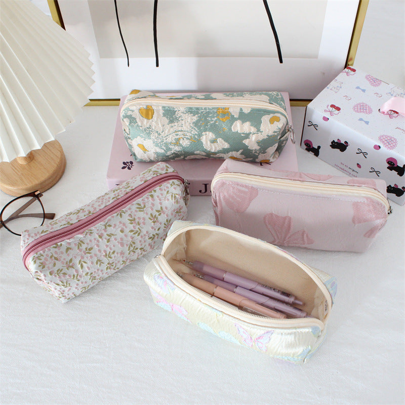 Dainty Print Makeup Organizer