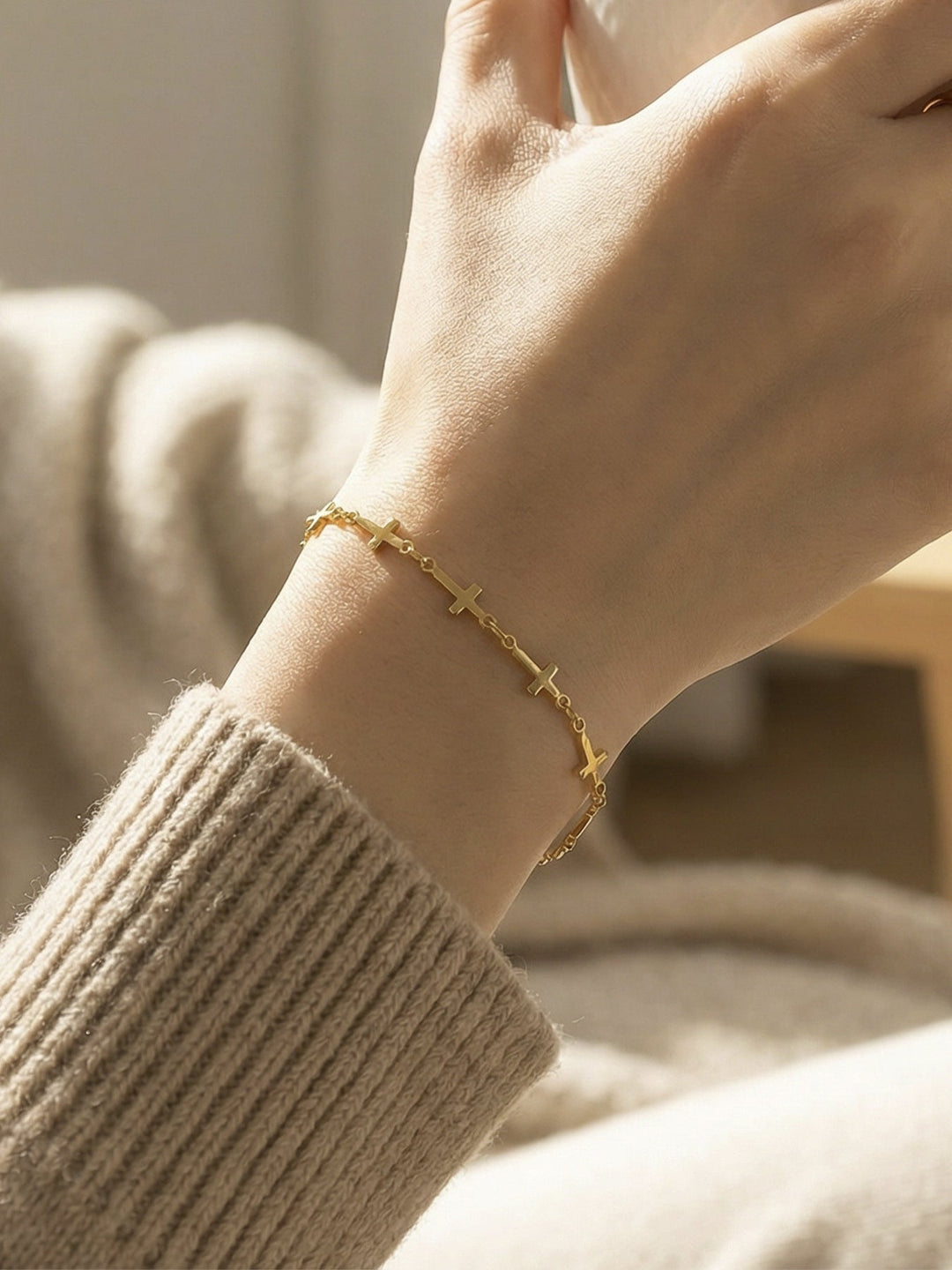 Dainty Cross Chain Bracelet