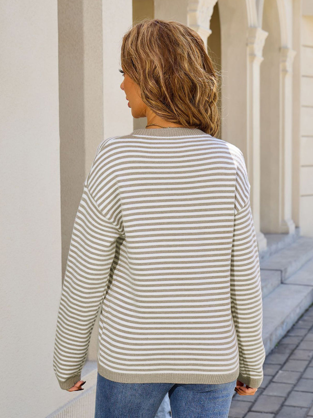 Thin Stripe Round Neck Sweater
