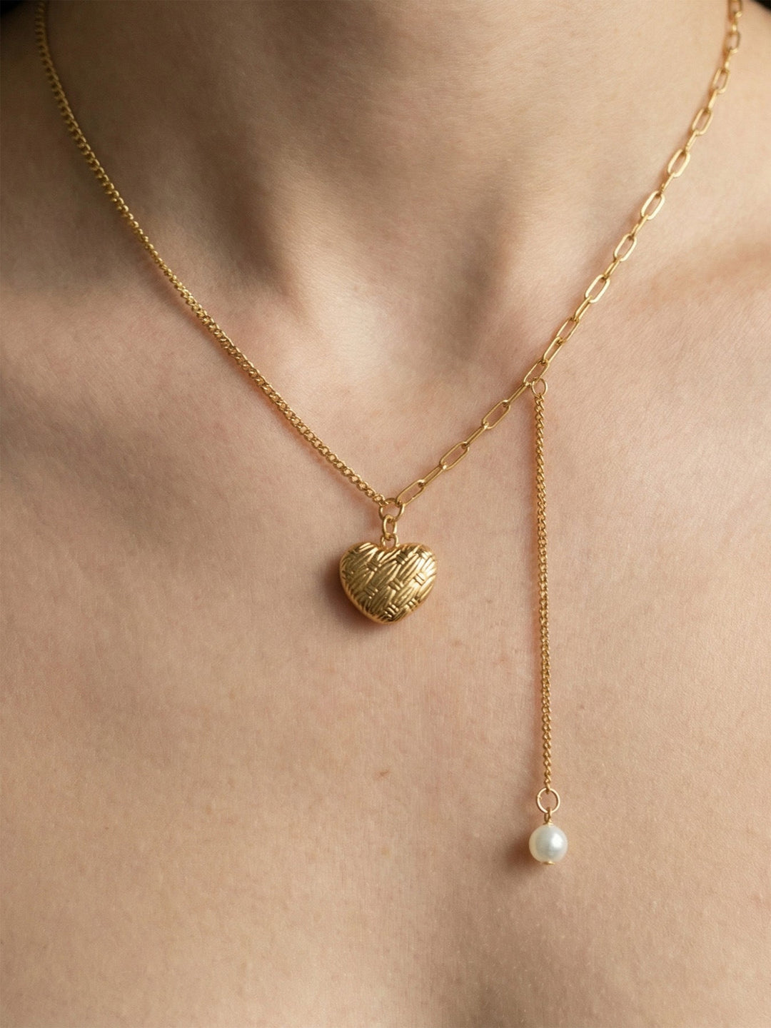 Heart Drop Pearl Necklace