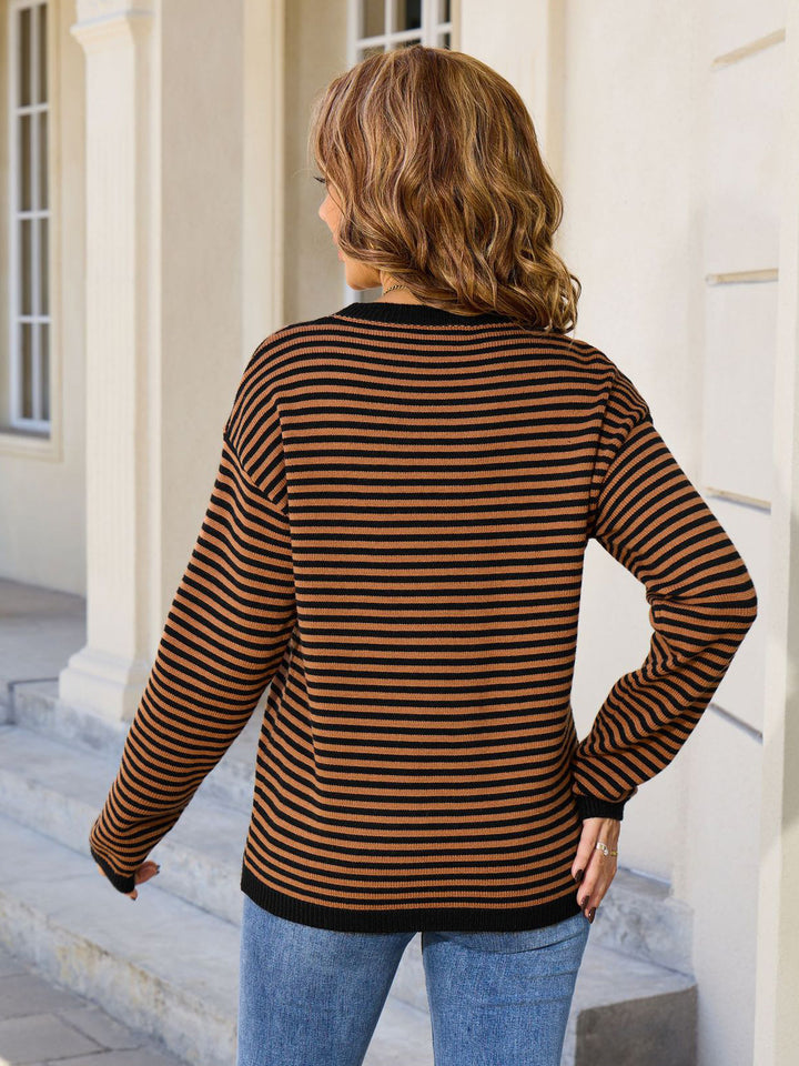 Thin Stripe Round Neck Sweater