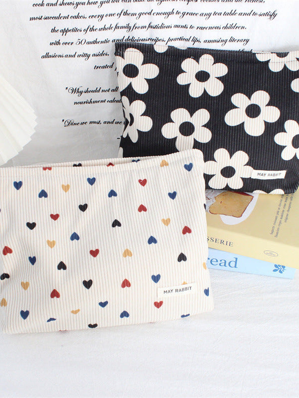 Heart & Daisy Corduroy Makeup Bag
