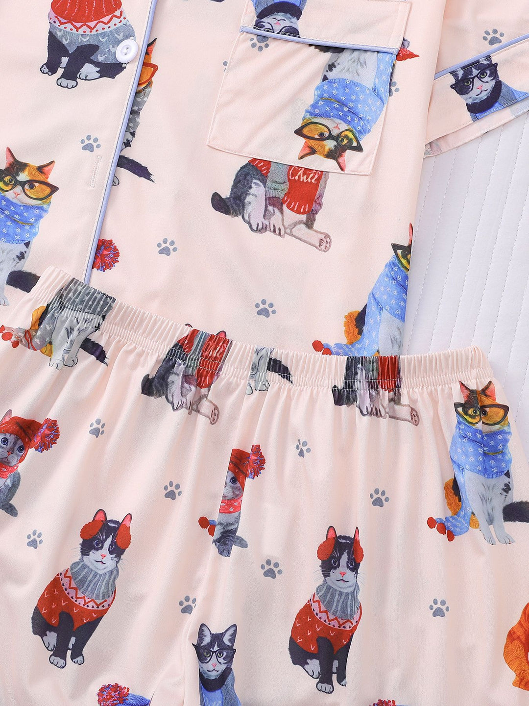 Cozy Cat Pattern Pajama Set