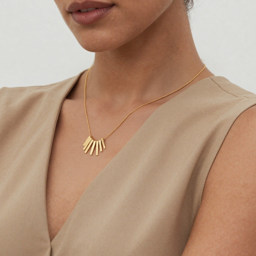 Gold Bar Fringe Pendant Necklace