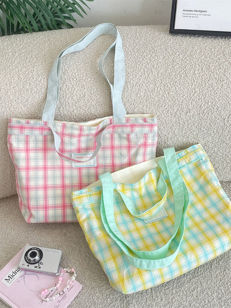Pastel Plaid Everyday Tote Bag