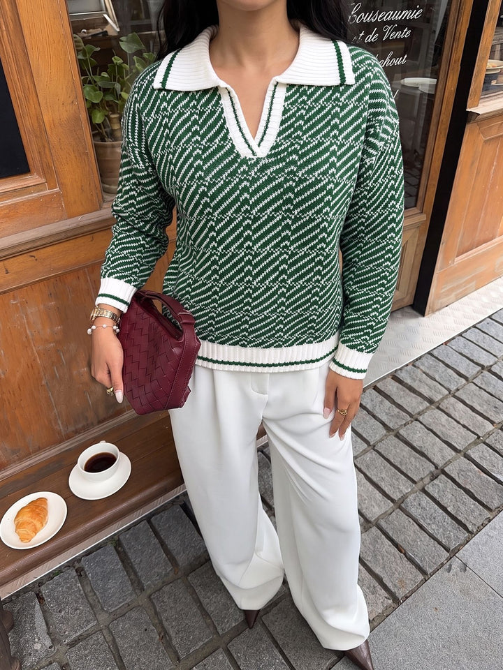 Contrast Collar Textured Knit Sweater