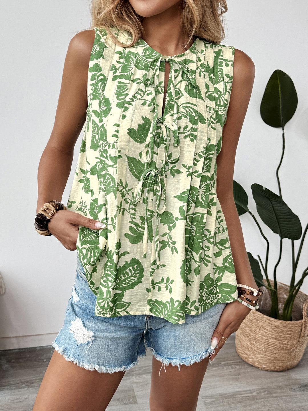 Leaf Printed Sleeveless Top