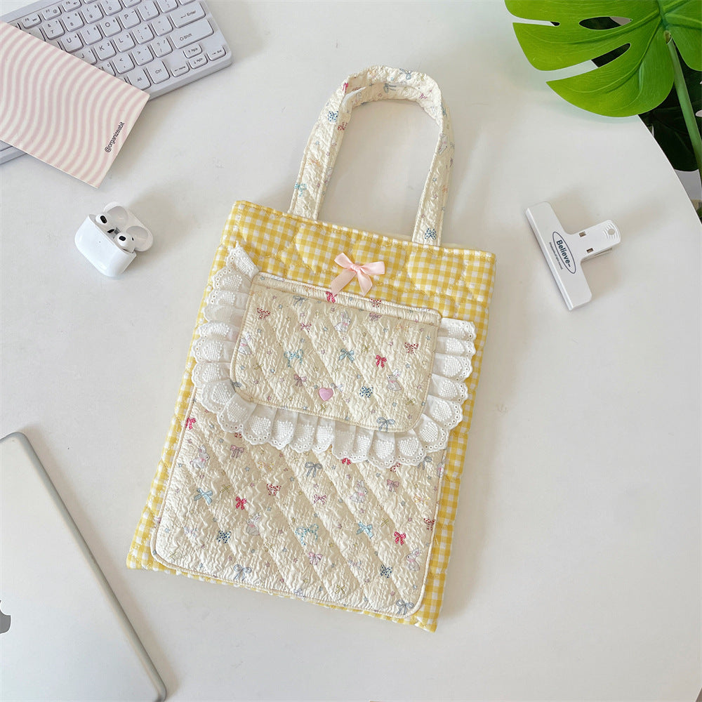 Character Print Lace Pocket Quilted Tote Bag