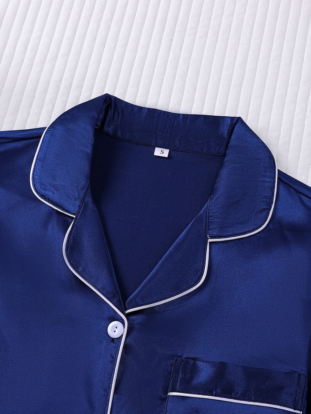 Smooth Fabric Contrast Piping Women's Pajama Set