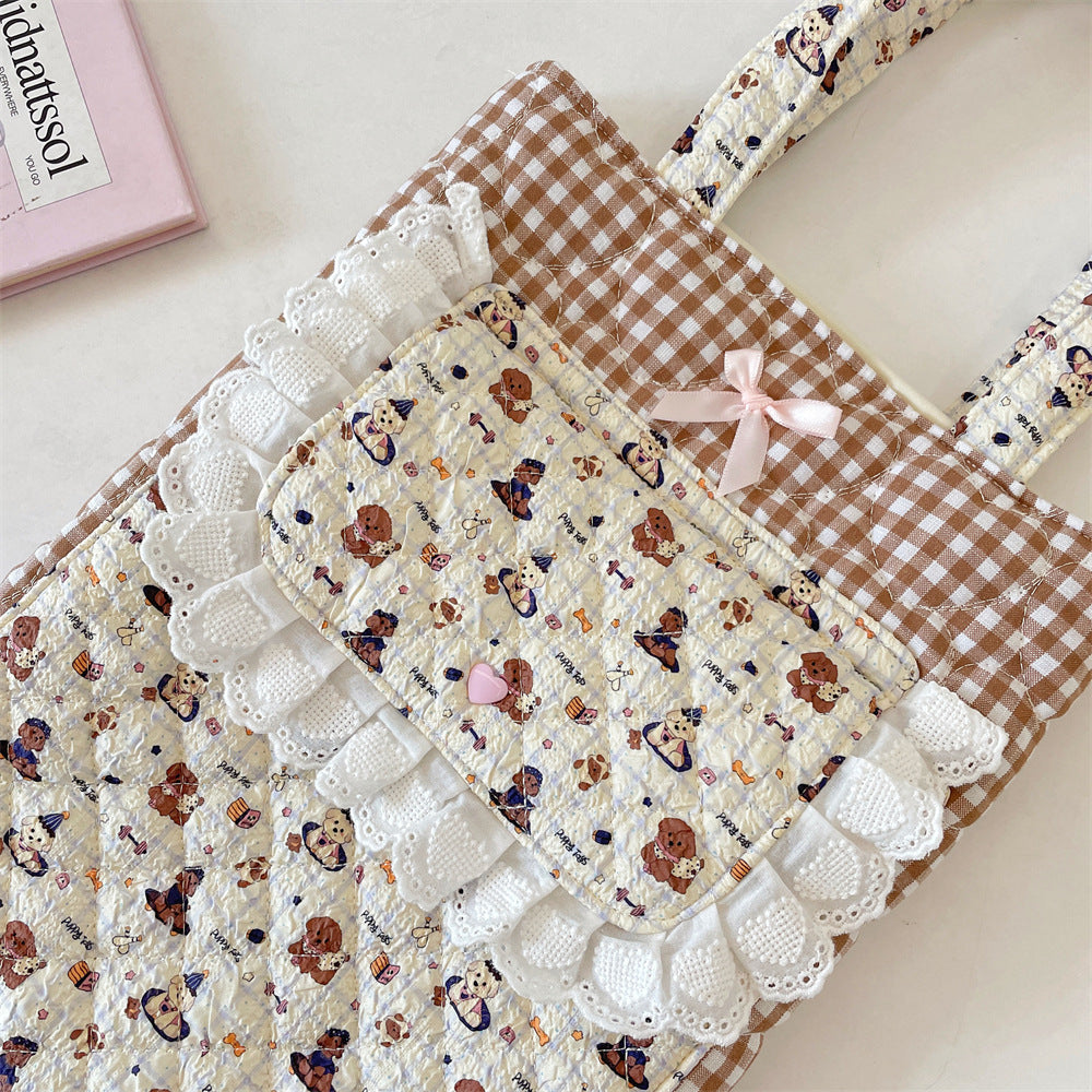 Character Print Lace Pocket Quilted Tote Bag