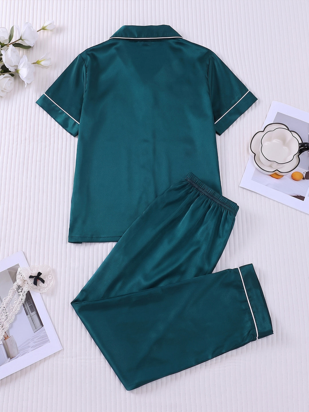 Smooth Fabric Contrast Piping Women's Pajama Set