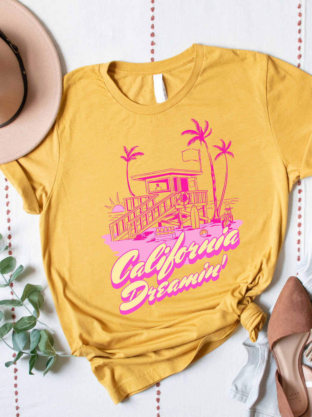 California Dreamin' Graphic Tee