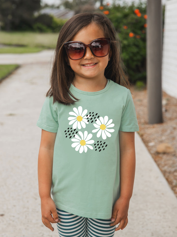 Daisy Dots Kids Graphic Tee