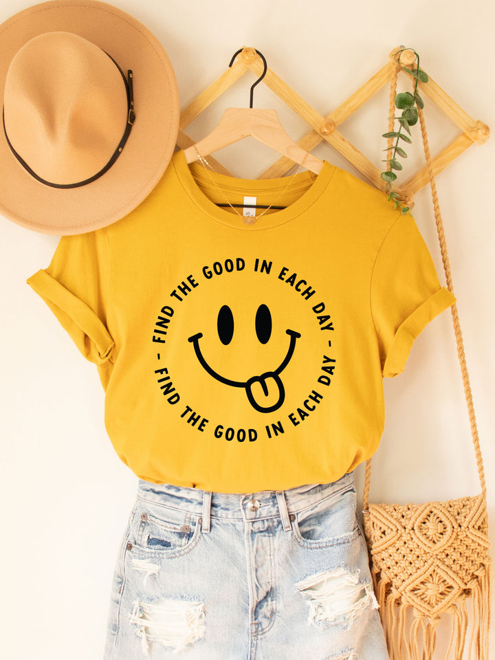 Find the Good in Each Day Graphic Tee