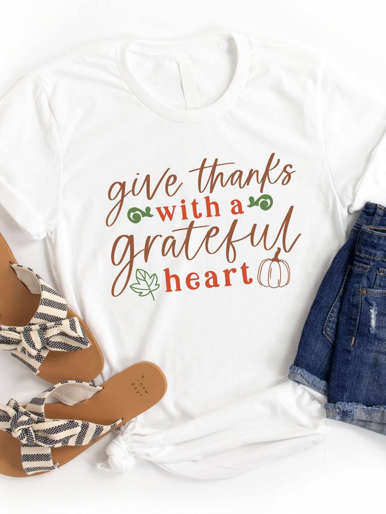 Grateful Heart Graphic Tee